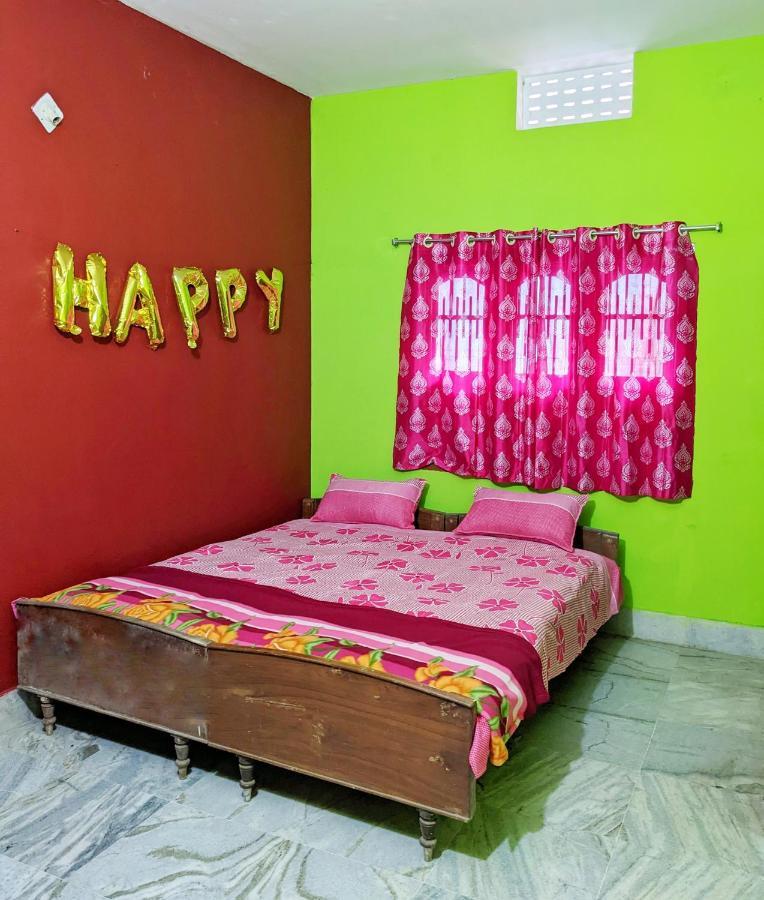 Shree Nivas Homestay Пури Экстерьер фото