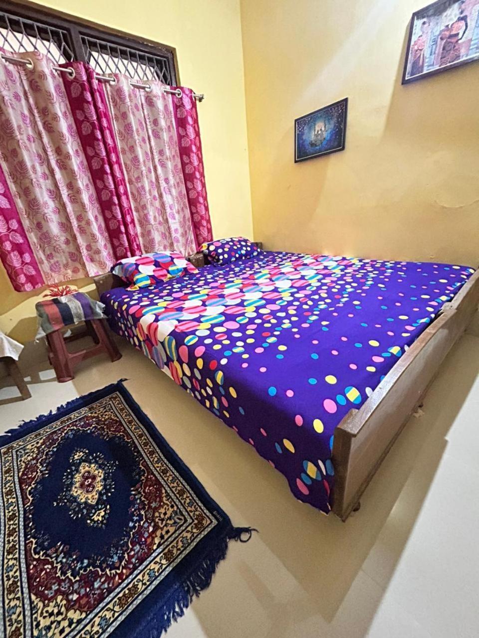 Shree Nivas Homestay Пури Экстерьер фото